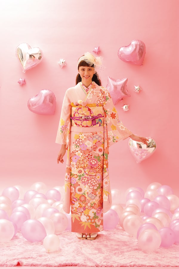 振袖を好きな色で選ぶ時のポイント ピンク色編 振袖レンタルナビ大阪
